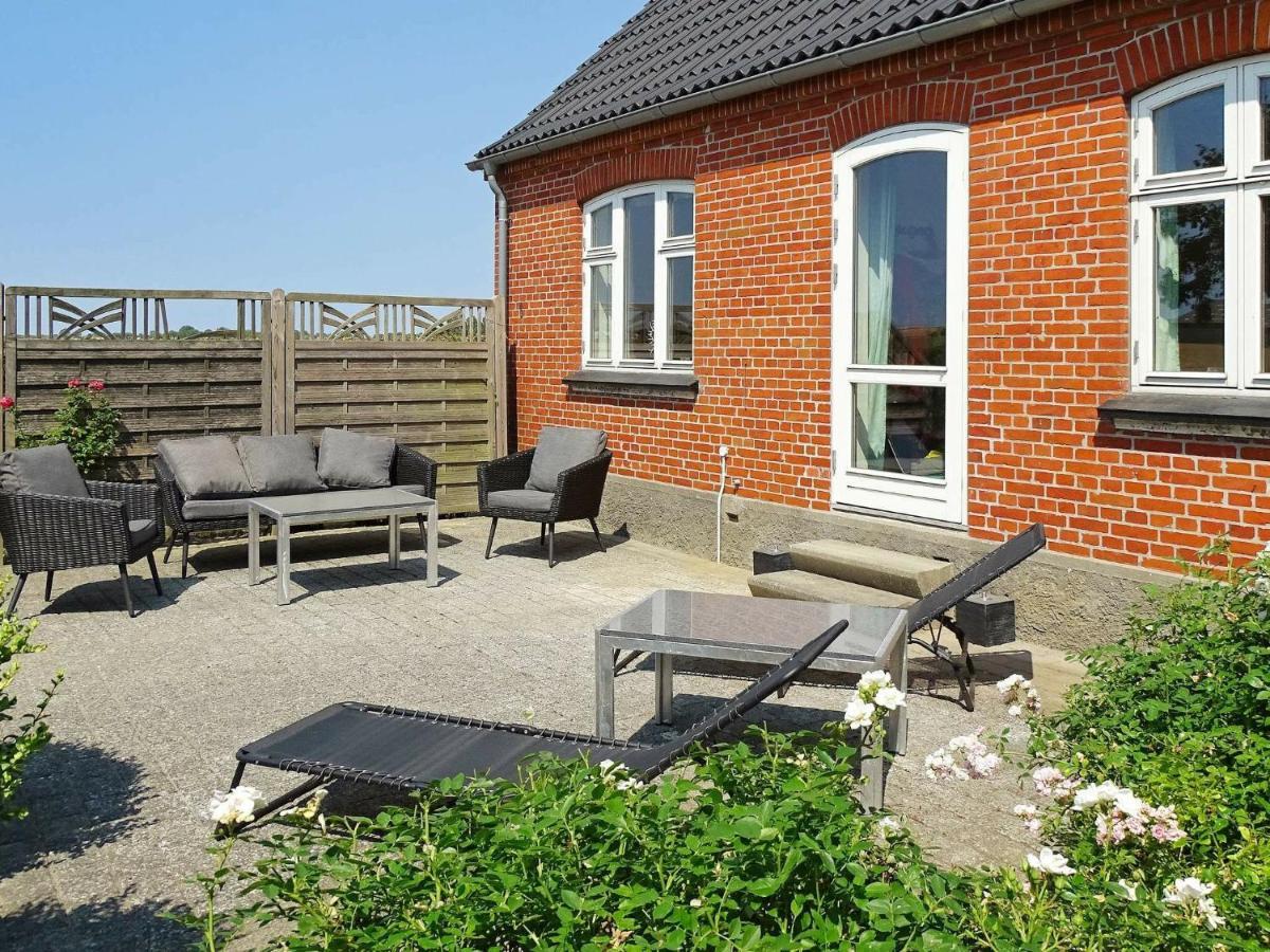 14 Person Holiday Home In R Sk Bing Ærøskøbing Exteriör bild