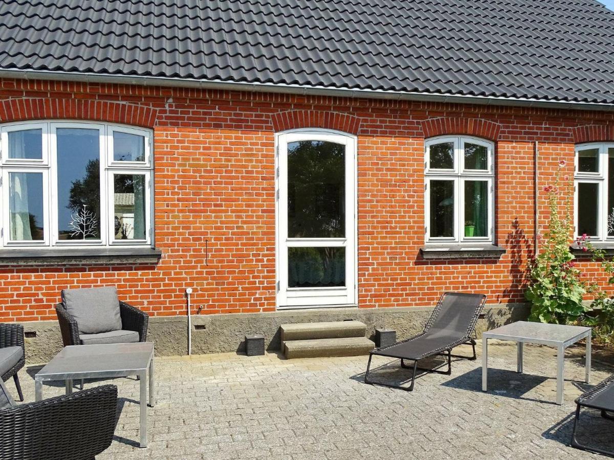14 Person Holiday Home In R Sk Bing Ærøskøbing Rum bild